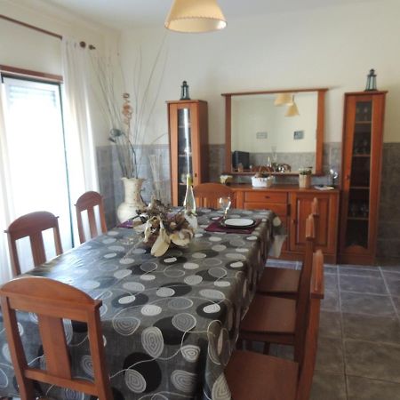 Casa Da Praia Das Paredes-Nazare Senhora da Vitoria ภายนอก รูปภาพ