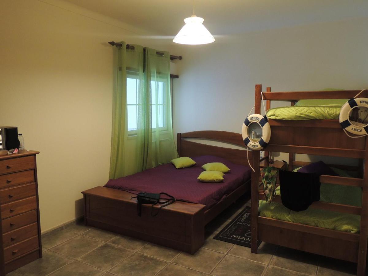 Casa Da Praia Das Paredes-Nazare Senhora da Vitoria ภายนอก รูปภาพ